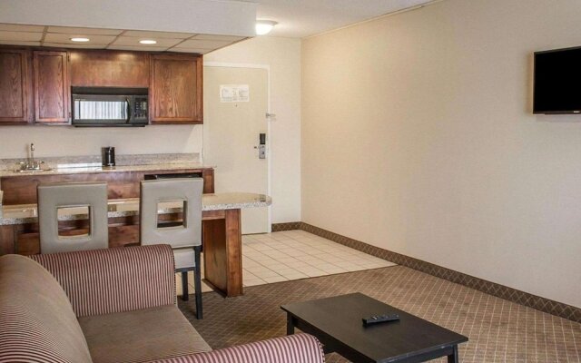 Comfort Inn North