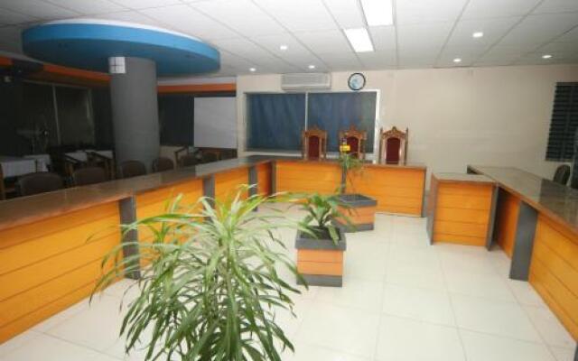 Red Chillies Restaurant and Guest house
