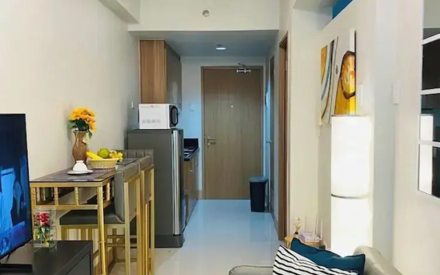 Shore 3 Tower 1 Unit 427