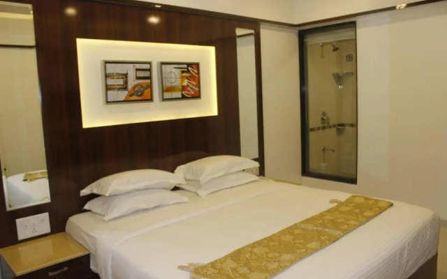 OYO 659 Hotel Grand Tulip