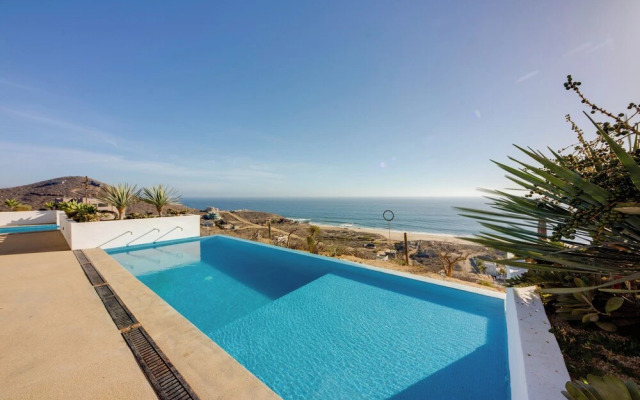 Luxury Ocean-view Villa w/ Pool By Cerritos Beach