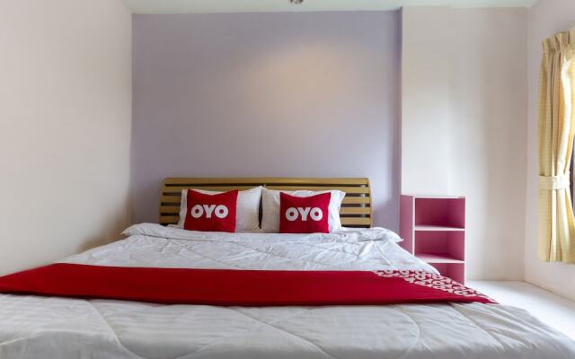 OYO 75356 Thipsiri Lodge