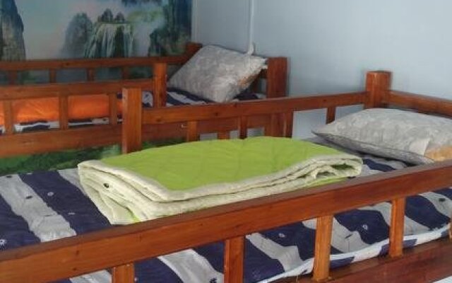 Kaka Youth Hostel