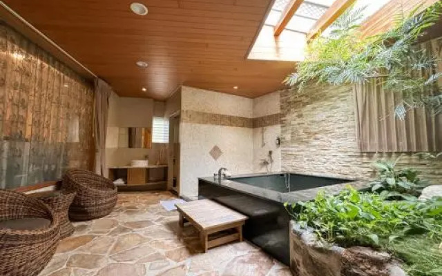 Yage Hotspring House