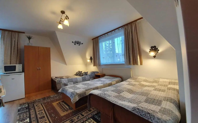 Pokoje i Apartamenty Regionalny Styl ul Króle 1a Zakopane