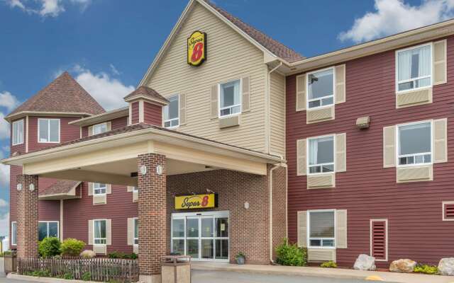 Super 8 by Wyndham Windsor NS