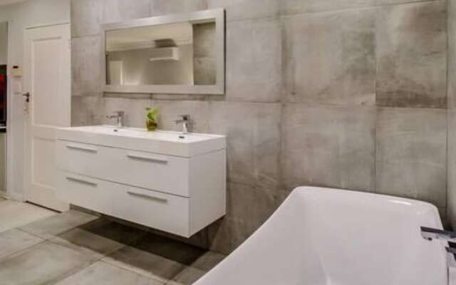 Perfect Family Holiday Villa in Camps Bay Spindrift