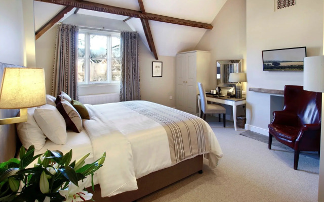 The Five Arrows Hotel