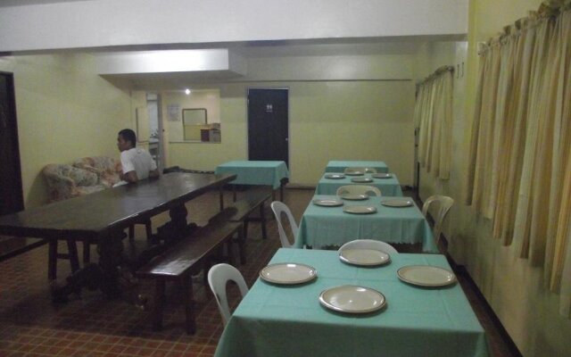 Doña Mercedes Hostel