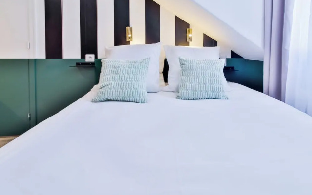 WS Louvre - Casanova