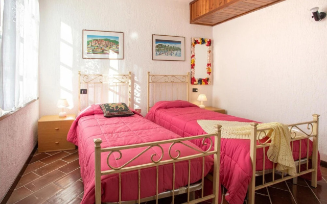 Amazing Home in Spello With Wifi and 4 Bedrooms