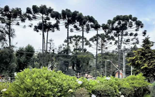 VELINN Casa de Campos Capivari House