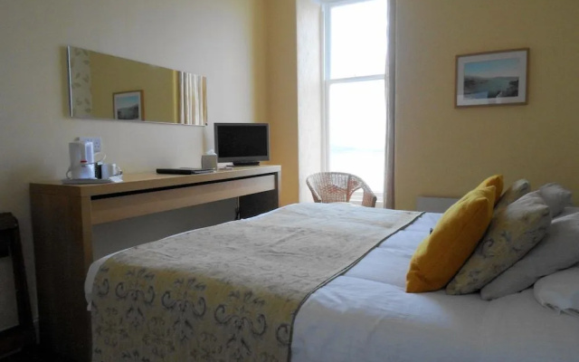 The Ardyne Guest House