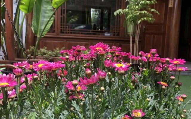 Yulin Lanshan Inn