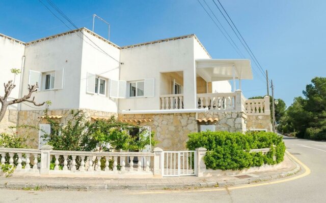 Beautiful Apartment Recently Renovated on the Pleasant Beach of Barcarés