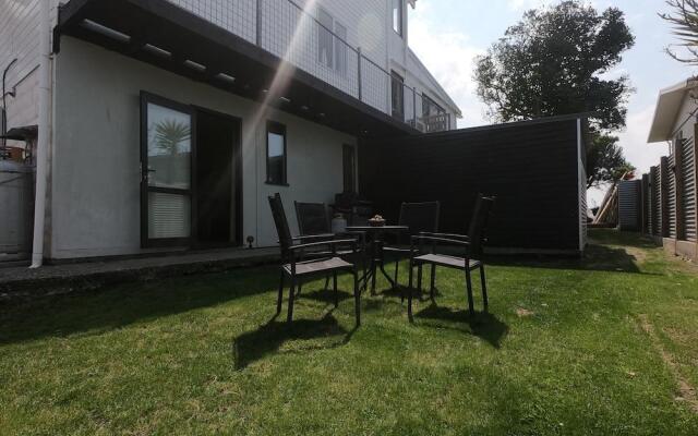 Carters Beach Holiday Studios