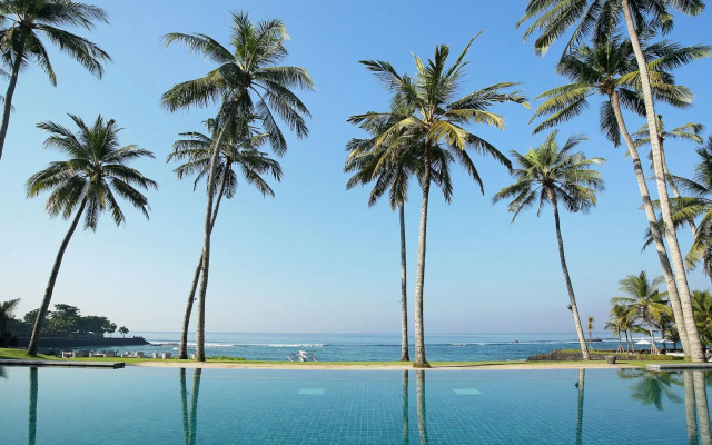 Candi Beach Resort And Spa