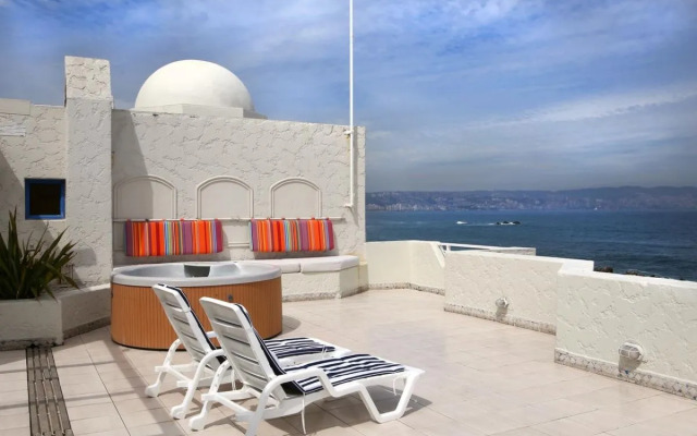 MR Mar Suites
