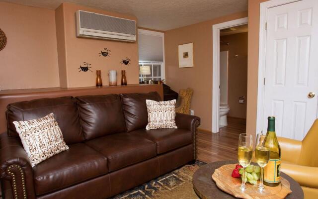 Inn on the Paseo