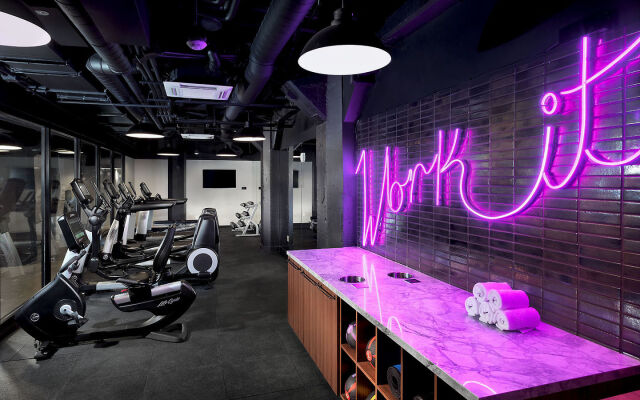 Axiom Hotel