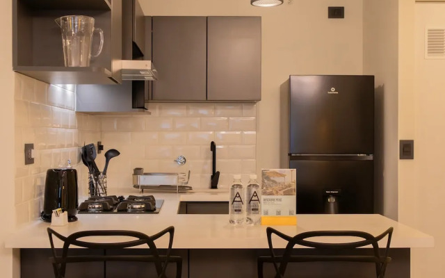 w Remarkable 1BR in San Isidro