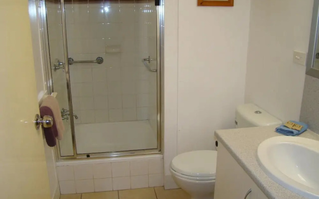 Noosa Yallambee Holiday Apartments