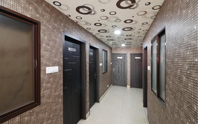 OYO 76182 Crystal Guest House