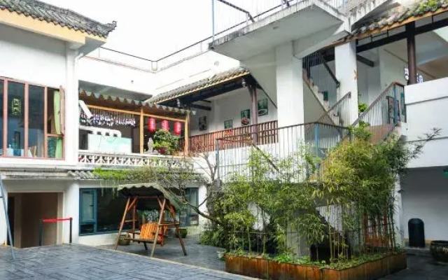 Hillside Spring Resort