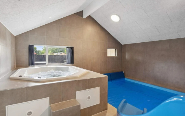 Spacious Retreat Near Beach - By Traum Ferienwohnungen