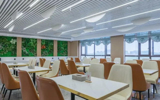 Dengfeng Rezen Select Hotel