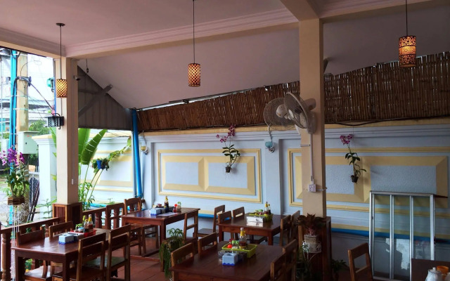 Emerald BB Battambang Hotel