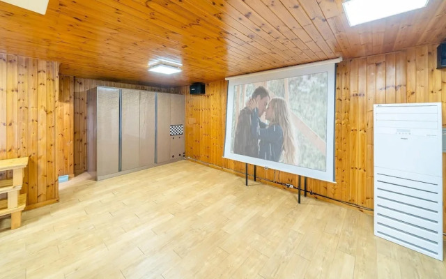 Ganghwa Marinwon Pulbilra Gajok Pension