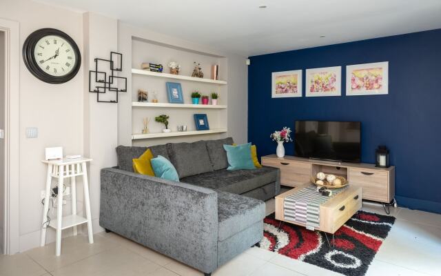 2Bed Apartment in Camden