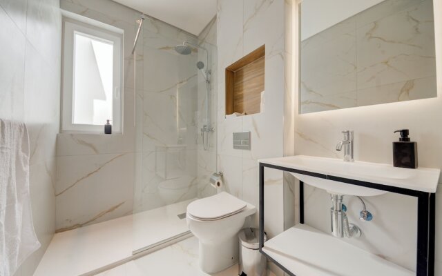 Mayfair by Premier Suites MT