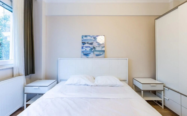 Cozy Flat With Dreamy Bosphorus View in Beyoglu