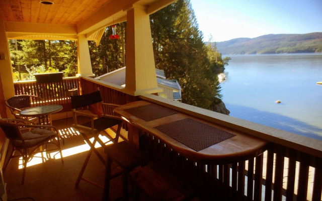 The Tuwanek Hotel and Spa