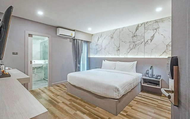 Hyde Park Hotel Bangkok