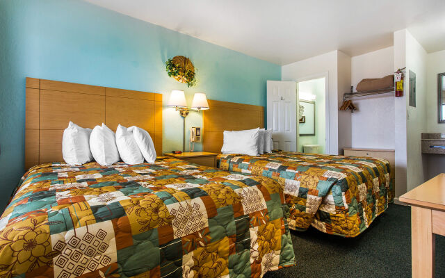 Seahorse Inn and Cottages
