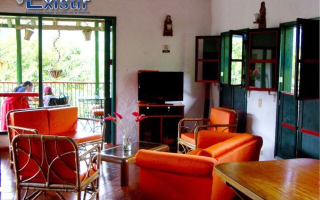 Ecosuits Verdes - Adults Only