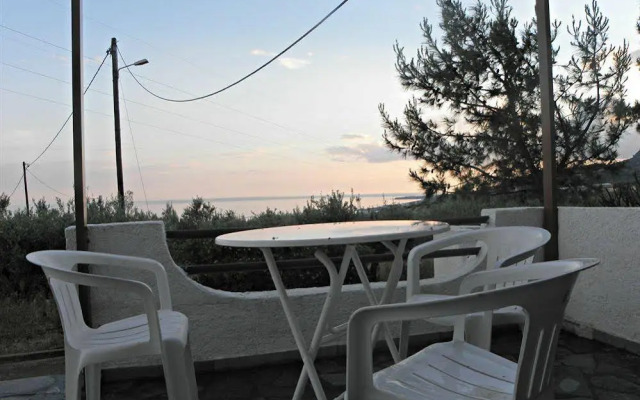 Studios Crete