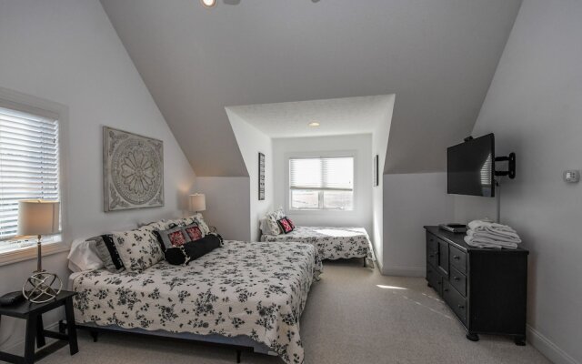 This Is Us 6 Bedroom House