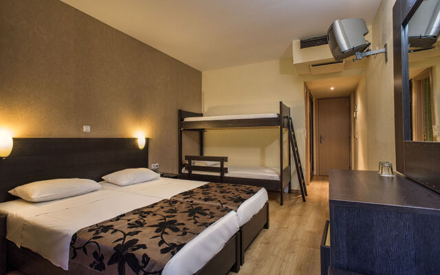 Ninos Grand Beach Resort