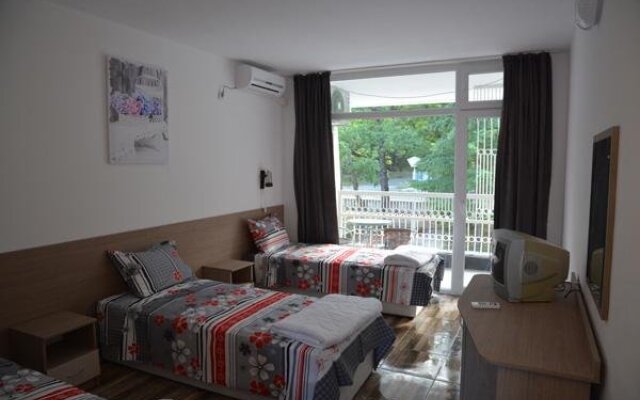 Hotel Neva