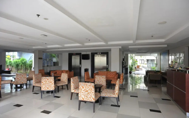 Airy Legian Dewi Sri 8 Kuta Bali