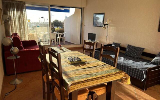 Appartement Port Camargue, 1 Pièce, 4 Personnes - Fr-1-250-41