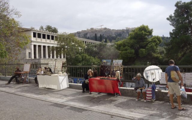 Superb Flat Close to Ancient Agora by GHH