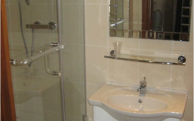 Tanes Hotel