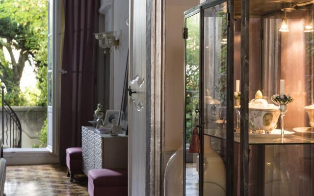 Hôtel Particulier, Le 28