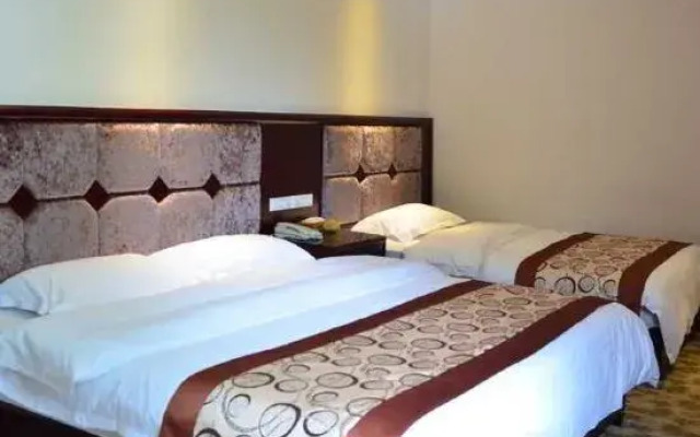 Yangshuo Tianlun Hotel