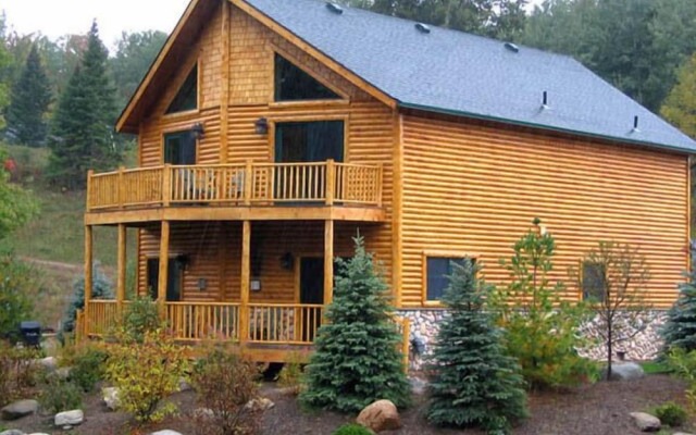 Cabins on Maple River